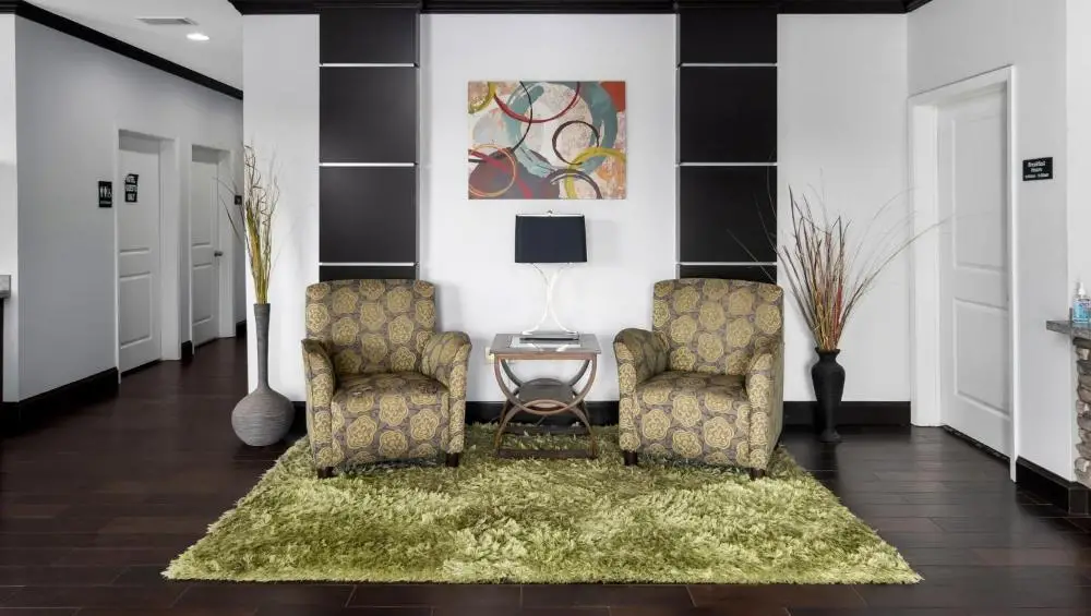 Belmont Inn and Suites 7